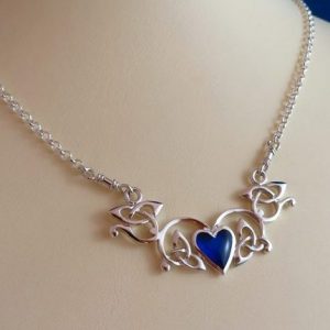 Erin Knot Pendant