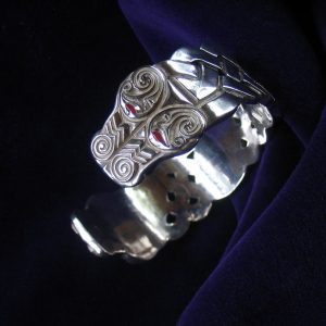 The Tain Bracelet