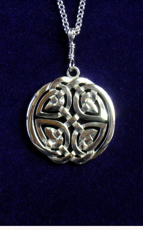 Dublin Knot Necklace